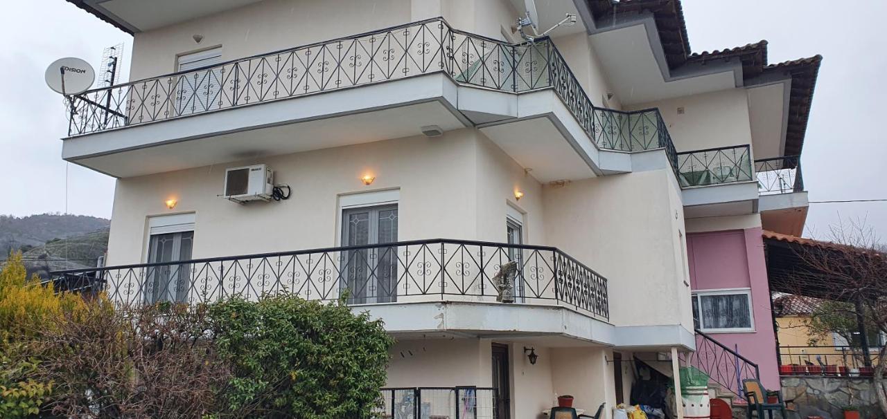 panos rooms Kalambaka Exterior foto